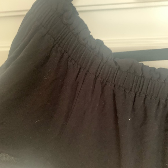 Aritzia Wilfred Off-the-Shoulder Black Blouse - Picture 4 of 9